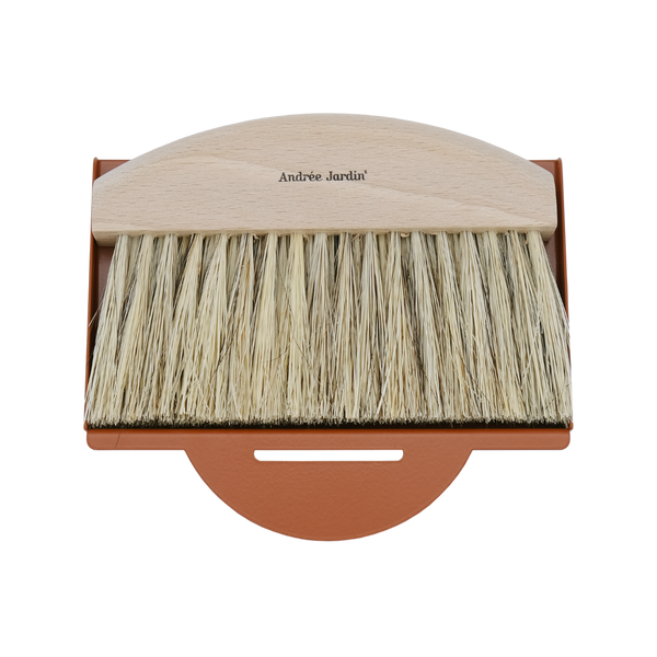 Andree Jardin 'Mr & Mrs Clynk' Natural Table Brush and Dustpan Set- Brick Red